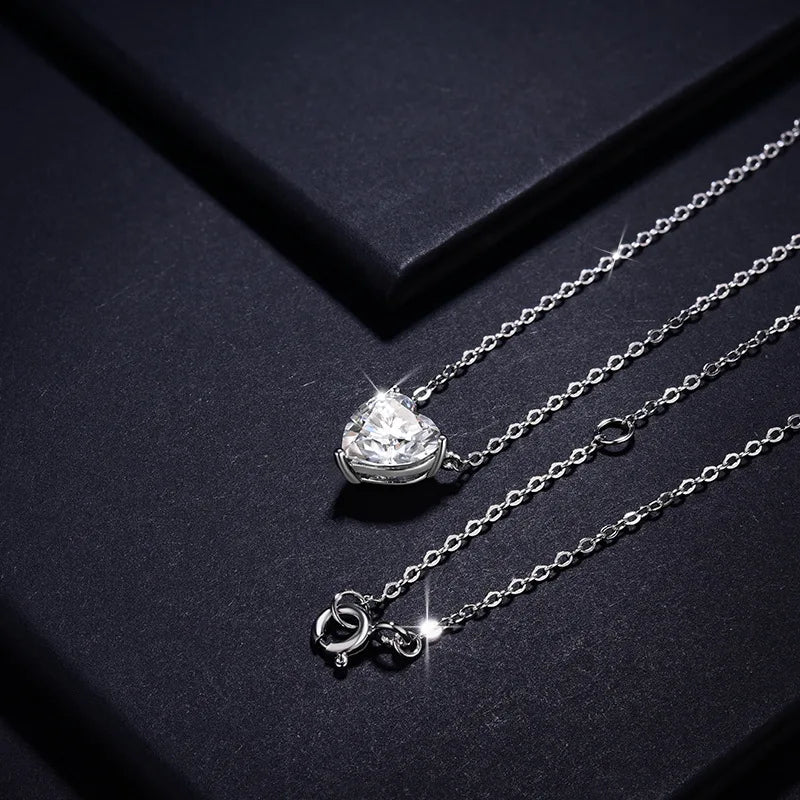 GRA Certificate 2/4 Carat Heart Shape Moissanite Necklace for Women Solitaire Heart Cut Pendant 925 Sterling Silver Neck Chain