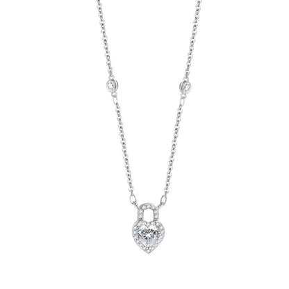 925 Sterling Silver Heart Cut 0.8ct Moissanite Dancing Necklace Fashion Pendant Necklace