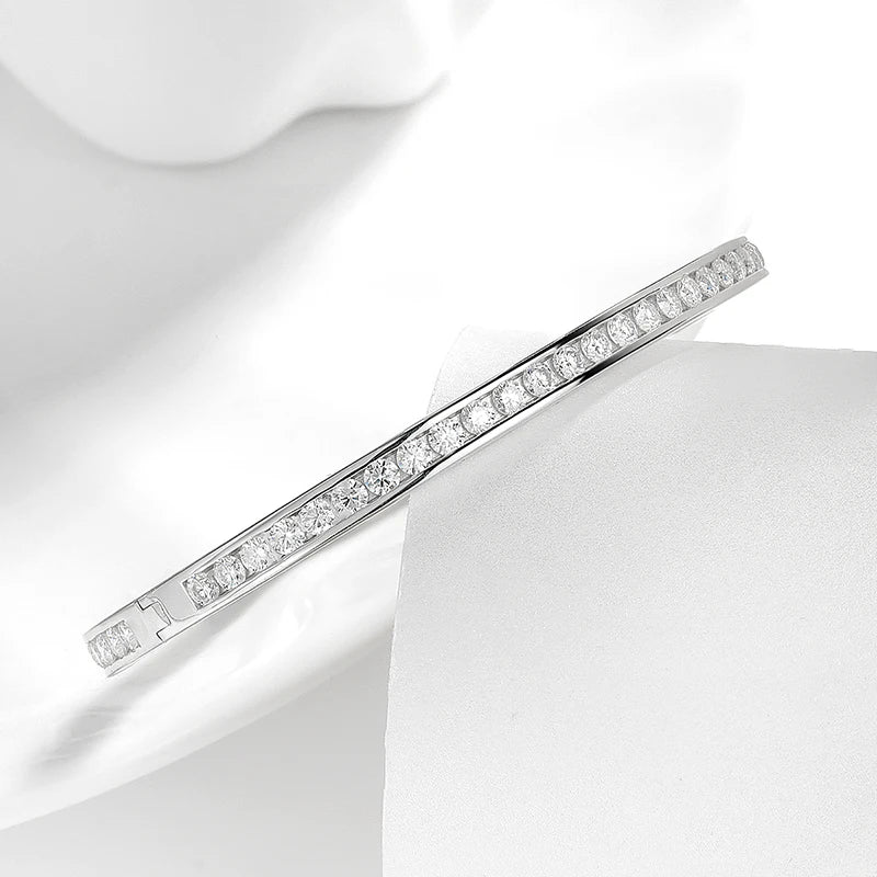2.5mm All Moissanite Bangles Real S925 Stering Silver Spring Buckle Bracelets for Women Wedding Party Fine Jewelry Gift
