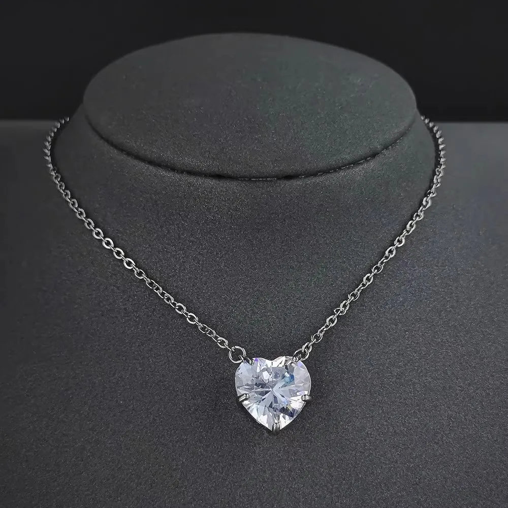 GRA Certificate 2/4 Carat Heart Shape Moissanite Necklace for Women Solitaire Heart Cut Pendant 925 Sterling Silver Neck Chain