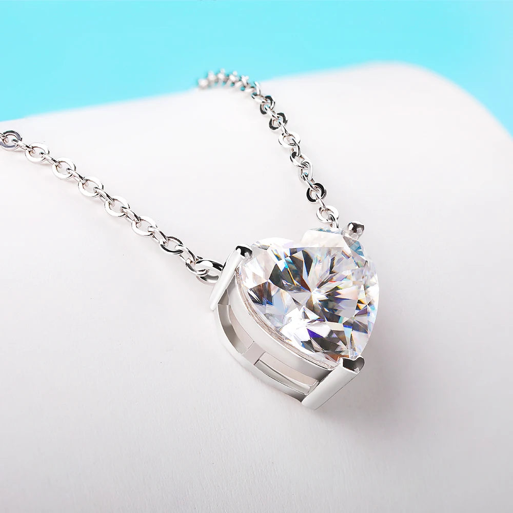 GRA Certificate 2/4 Carat Heart Shape Moissanite Necklace for Women Solitaire Heart Cut Pendant 925 Sterling Silver Neck Chain